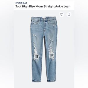 Blue Straight Leg Jeans with Classic Denim Style